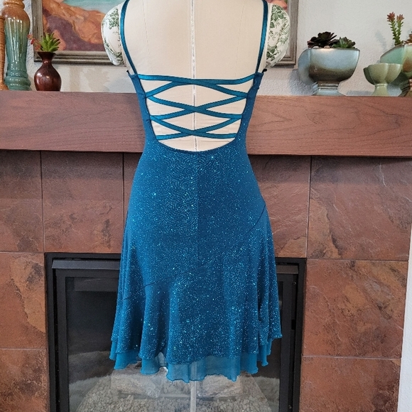 Elegant Teal Sparkle Dress - Picture 3 of 7